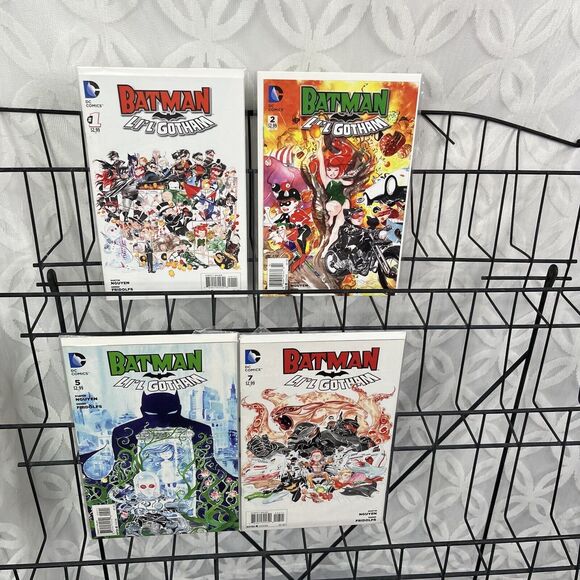 Batman: Li'l Gotham 1 2 5 8 Lot Dustin Nguyen DC Comics - Picture 1 of 5